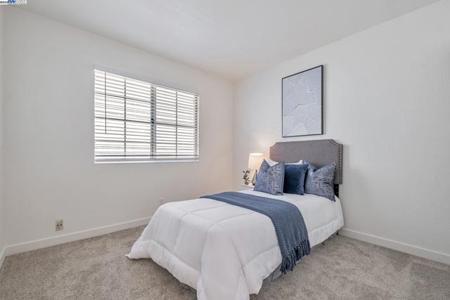 34319 Platinum Ter, Fremont CA: https://media.crmls.org/mediaz/0a918b2e-6e9f-4971-8b57-c4b924bd6fa5.jpg