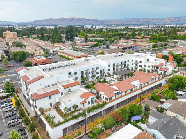 1850 El Camino Real, Santa Clara CA: https://media.crmls.org/mediaz/0a932912-558c-4da2-b11b-094c023a663b.jpg