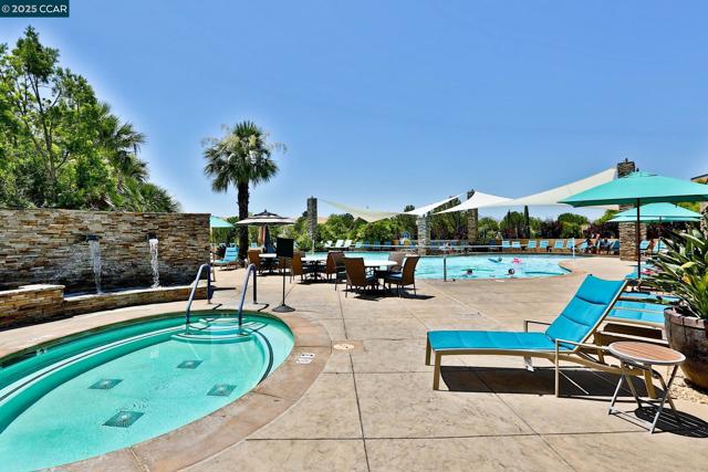 1512 Miwok Ct, Brentwood CA: https://media.crmls.org/mediaz/0a941075-4fd7-4c82-a68c-4fcd5d459b1f.jpg