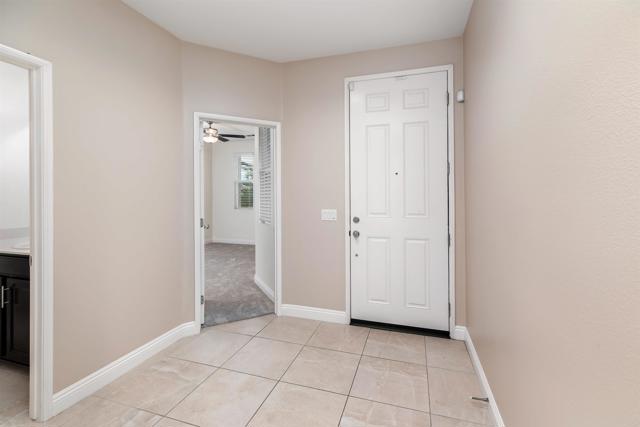 Detail Gallery Image 15 of 51 For 3722 Bergen Peak Pl, Carlsbad,  CA 92010 - 3 Beds | 2/1 Baths