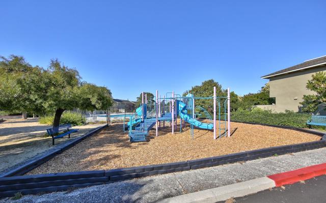 19115 Creekside Place, Salinas CA: https://media.crmls.org/mediaz/0a98b38b-9a38-4259-8bf8-f17e9277a994.jpg