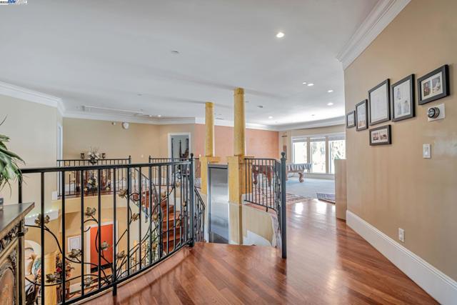 190 Pickering Ave, Fremont CA: https://media.crmls.org/mediaz/0a99457d-bbdb-4d00-bfd0-098f4e8509da.jpg