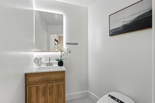 324 Clifton Avenue, San Carlos CA: https://media.crmls.org/mediaz/0a99b5c1-0b22-4e07-85da-5560c6a8015e.jpg