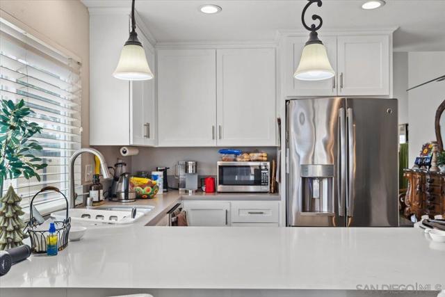 1059 Buena Vista Way, Chula Vista CA: https://media.crmls.org/mediaz/0a9b3d91-abc6-4703-8997-49c328e664ed.jpg