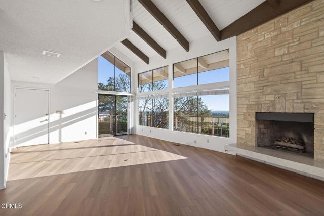 Detail Gallery Image 17 of 79 For 4149 Foothill Rd, Ventura,  CA 93003 - 4 Beds | 3 Baths