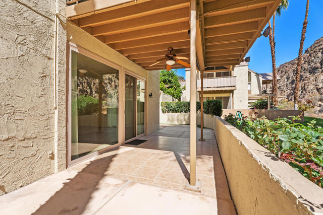 78205 Cortez Lane, Indian Wells CA: https://media.crmls.org/mediaz/0a9cc091-08ea-4074-9f22-1a680287b070.jpg