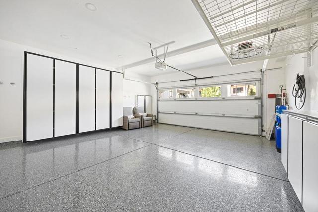 2953 Pebble Beach Circle, Fairfield CA: https://media.crmls.org/mediaz/0a9dd573-52d6-433b-8011-5d4fbd026733.jpg