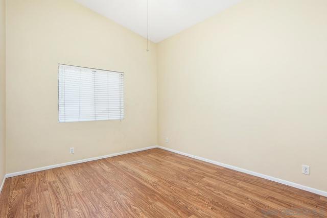 1915 Andrews Ct, Oceanside CA: https://media.crmls.org/mediaz/0a9e2115-0474-4535-b267-558baedd563d.jpg