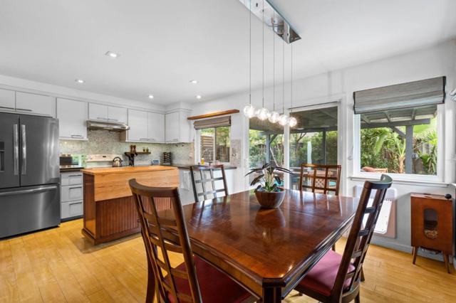 50 Cheltenham Way, San Jose CA: https://media.crmls.org/mediaz/0a9ecbec-250a-4bb8-96e9-f4db7cd7144c.jpg