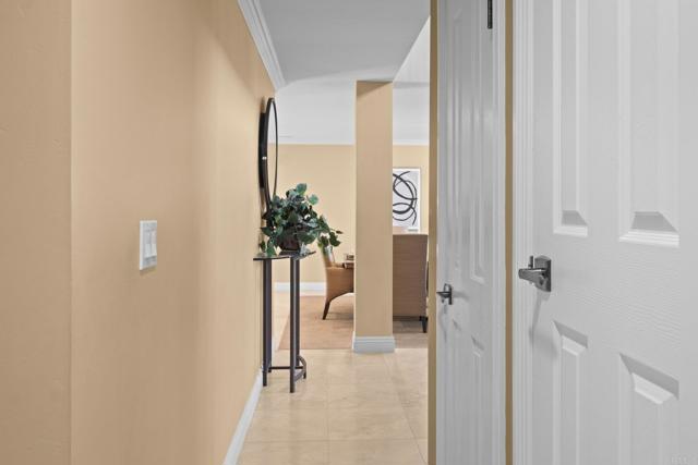 Detail Gallery Image 33 of 75 For 1927 Belmore Ct, El Cajon,  CA 92020 - 3 Beds | 2/1 Baths