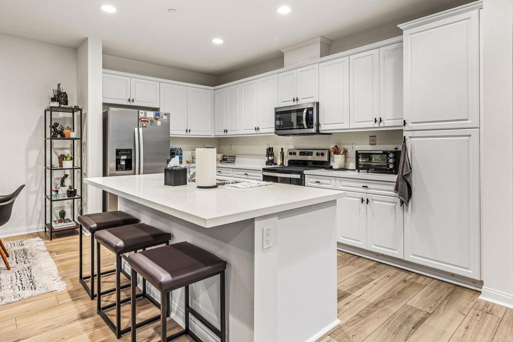 506 Willowmore Street - photo 4