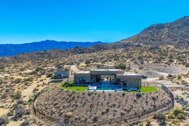 Image 8 of 80 For 57795 Big Horn Drive