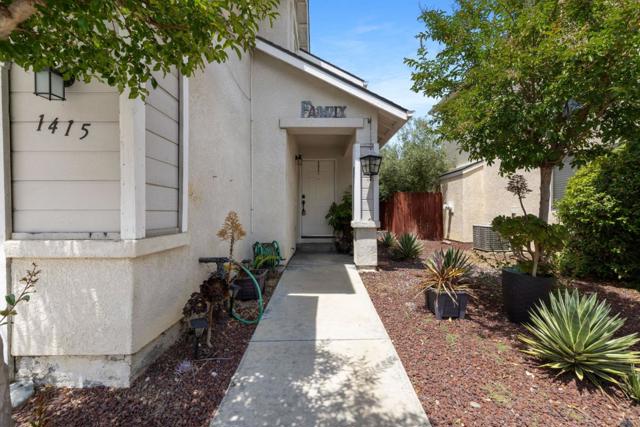 1415 Stoney Creek Road, Paso Robles CA: https://media.crmls.org/mediaz/0aa07d24-4ccb-417b-9d7c-bcc9f86f352e.jpg