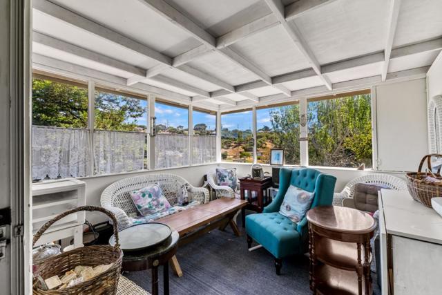 996 VIA VERDE, Del Rey Oaks CA: https://media.crmls.org/mediaz/0aa145fe-5ab5-4652-8871-579520f88ba4.jpg