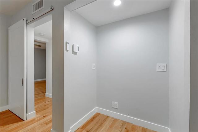 1203 N Sweetzer Avenue, West Hollywood CA: https://media.crmls.org/mediaz/0aa2841e-3774-4bc3-b458-cf6a01613079.jpg
