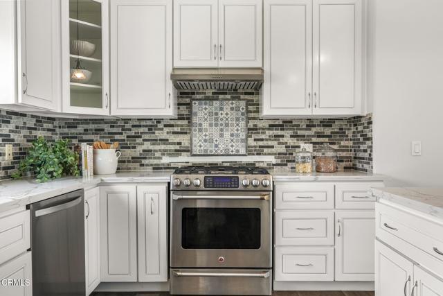 Detail Gallery Image 19 of 32 For 1842 Sinaloa Ave, Pasadena,  CA 91104 - 5 Beds | 3/1 Baths