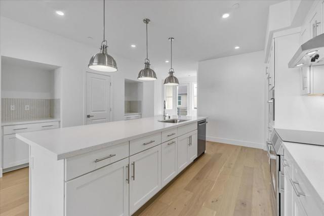 5706 Melon Court, San Ramon CA: https://media.crmls.org/mediaz/0aa3de9b-1489-41e4-97a6-7e03a813e175.jpg