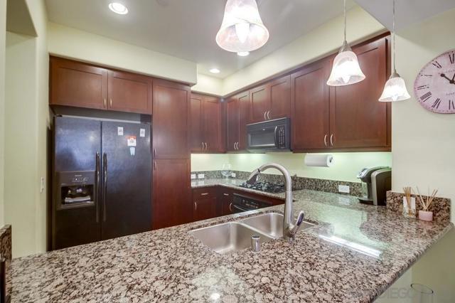 8211 Station Village Lane, San Diego CA: https://media.crmls.org/mediaz/0aa40024-7098-42a8-98d3-7f63b2171acd.jpg