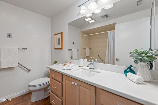 Detail Gallery Image 18 of 30 For 2170 via Puerta a,  Laguna Woods,  CA 92637 - 2 Beds | 2 Baths