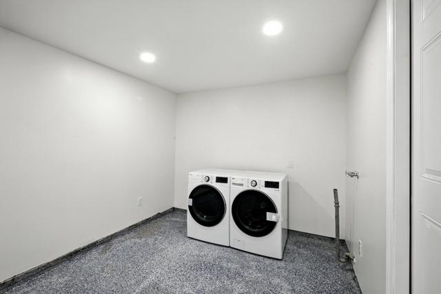 552 Borregas Avenue, Sunnyvale CA: https://media.crmls.org/mediaz/0aa53009-2eae-4cc5-b12a-097f3e66b252.jpg