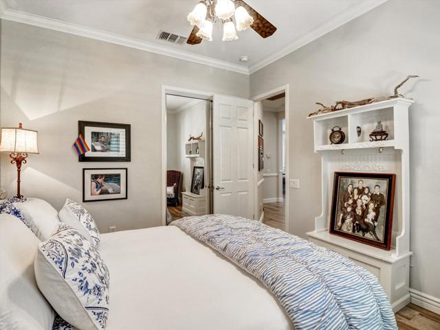 40882 Calle Claro, Indio CA: https://media.crmls.org/mediaz/0aa53036-96fd-45e2-a6f9-5f3f8537d33e.jpg
