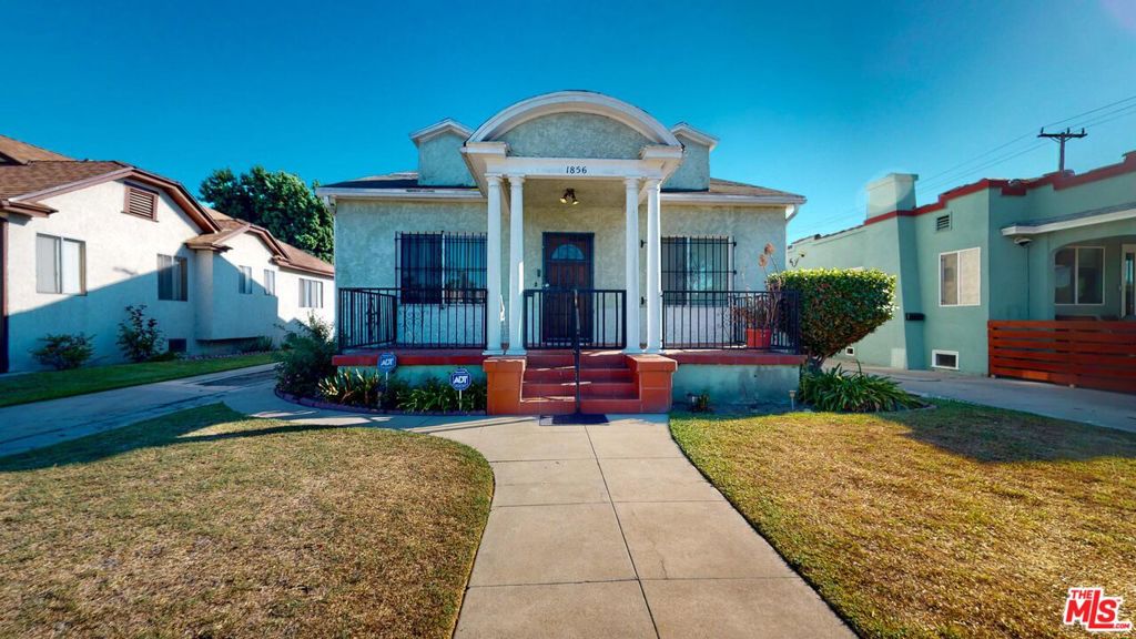 1856 W 42nd Place, Los Angeles, CA 90062
