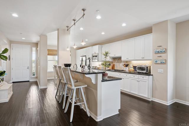 Detail Gallery Image 3 of 47 For 1540 Seabridge Ln, Oxnard,  CA 93035 - 2 Beds | 2 Baths