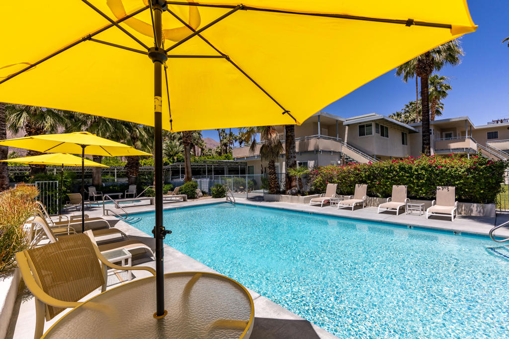 155 W Hermosa Place #3