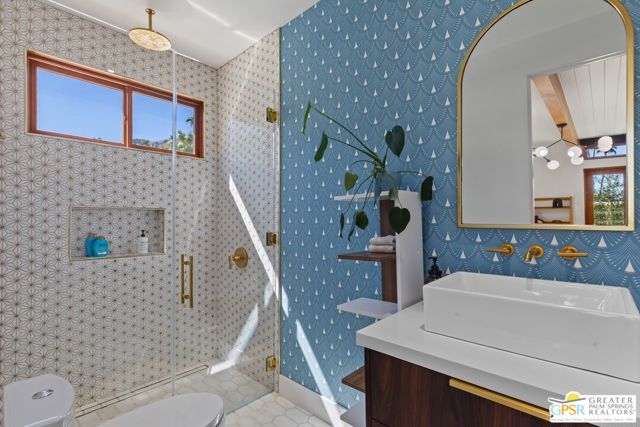 1189 N Rose Avenue, Palm Springs CA: https://media.crmls.org/mediaz/0aa92750-09a9-4510-a06a-c96b7a711ea7.jpg