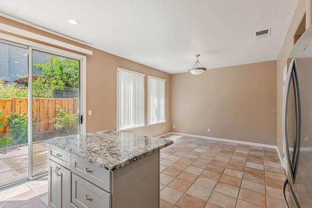 2829 Rubino Circle, San Jose CA: https://media.crmls.org/mediaz/0aa98baf-4866-465c-9d3f-84a4180bdff1.jpg