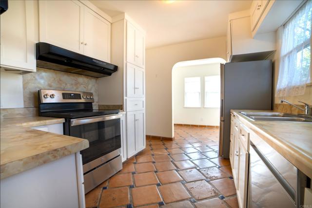 Detail Gallery Image 26 of 35 For 362 Palm Ave, Chula Vista,  CA 91911 - 5 Beds | 3 Baths