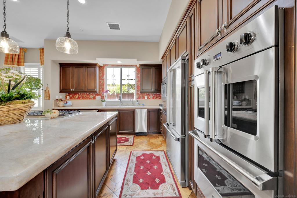 MLS #250027889SD image #8