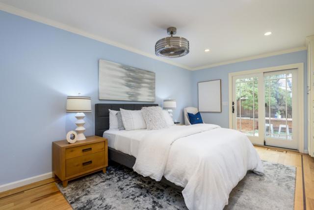 607 Alsace Lorraine Ave, Half Moon Bay CA: https://media.crmls.org/mediaz/0aad8a4c-8c6f-410c-9ab8-73eb4dd54bf6.jpg