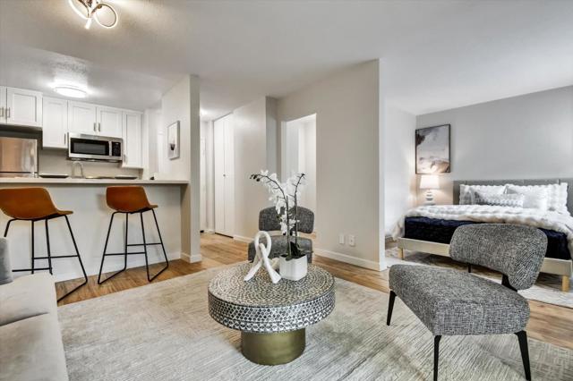 397 Imperial Way, Daly City CA: https://media.crmls.org/mediaz/0aada996-b361-40b0-982e-6ba66c1185e3.jpg
