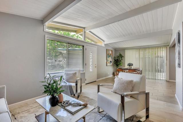 1369 Bal Harbor Way, San Jose CA: https://media.crmls.org/mediaz/0aae4647-97d2-4d54-b21f-d1591f3da0b1.jpg