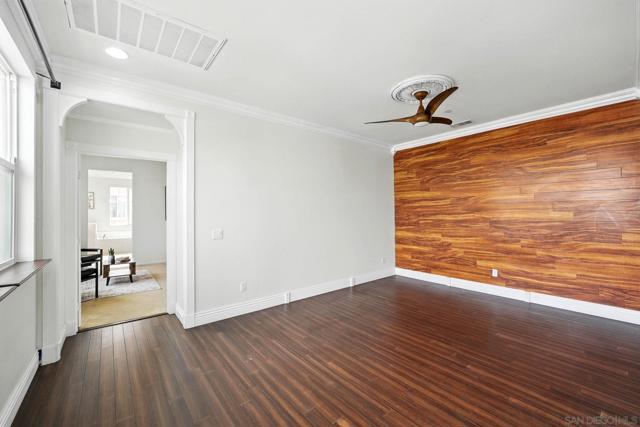 1705 Tuckers Grove Ave, Chula Vista CA: https://media.crmls.org/mediaz/0aaf3392-6bd9-4a2b-a446-db302cdbefff.jpg