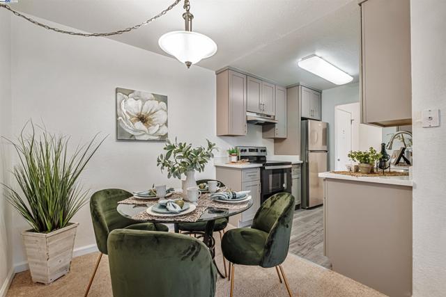 14101 e 14th, San Leandro CA: https://media.crmls.org/mediaz/0ab01eb6-b1f9-4aca-b5ba-a74e61eebd4f.jpg