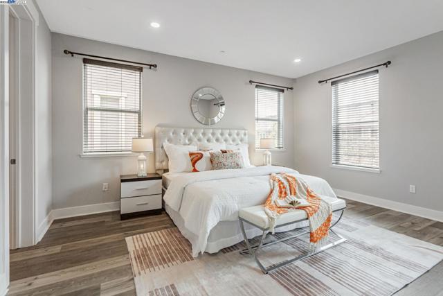 1380 Brookline Loop, Pleasanton CA: https://media.crmls.org/mediaz/0ab0e322-026a-48a5-b5ae-40ccca2279e0.jpg