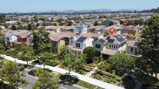 13571 Lopelia Meadows Pl, San Diego CA: https://media.crmls.org/mediaz/0ab147ab-9a48-45f2-b216-6aed893b3c46.jpg