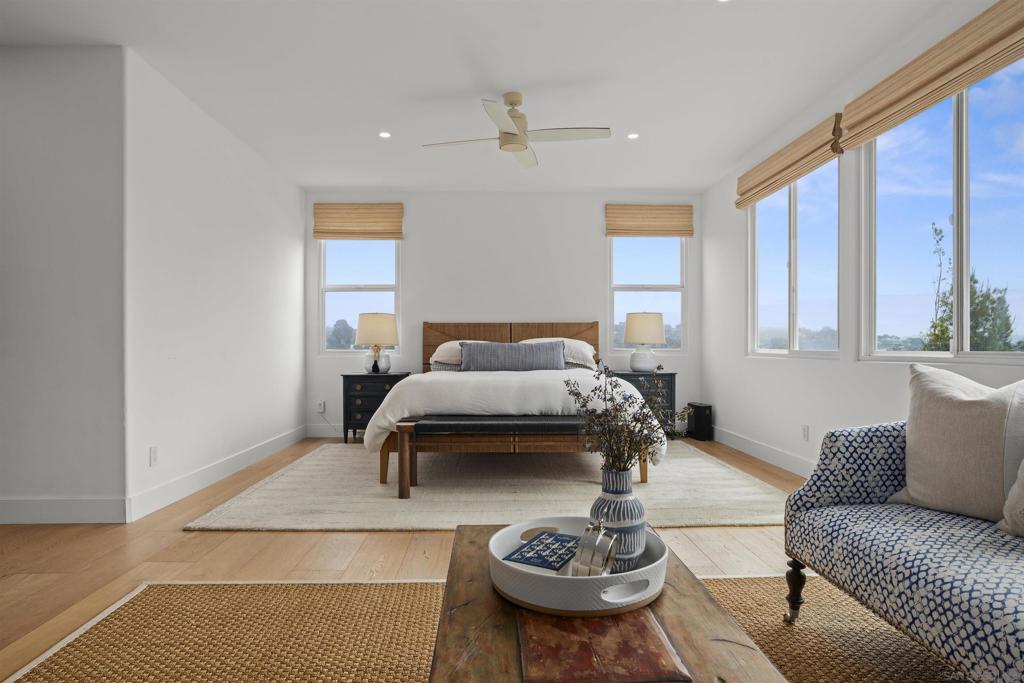 MLS #250040926SD image #17