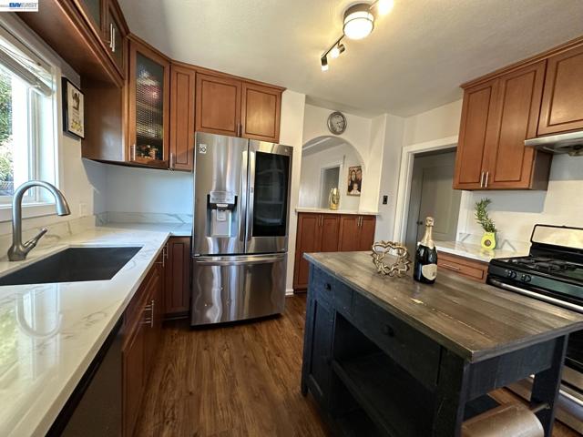 Image 4 of 17 For 4239 Quigley Pl