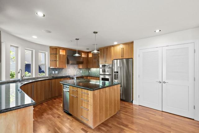 108 Misty Court, Santa Cruz CA: https://media.crmls.org/mediaz/0ab5cf48-a5f6-45cd-8c3c-cebe97e35a4a.jpg