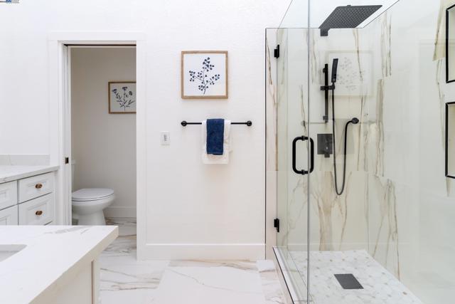 498 Via Royal, Walnut Creek CA: https://media.crmls.org/mediaz/0ab7cabf-45f5-414d-be85-347a597a7b79.jpg
