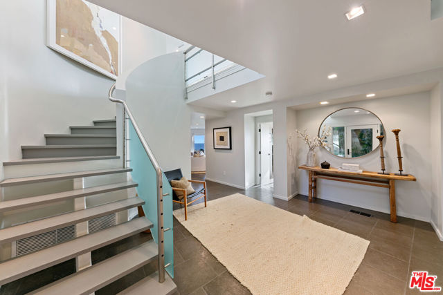 31558 Victoria Point Road, Malibu CA: https://media.crmls.org/mediaz/0ab7d8c0-f6ae-4680-9d87-c8b66558f649.jpg