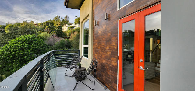 Detail Gallery Image 27 of 33 For 475 Rustic Dr, Los Angeles,  CA 90065 - 3 Beds | 3/1 Baths