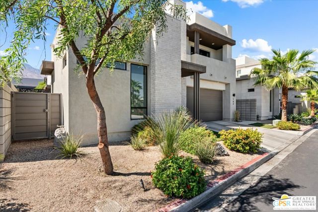 163 Blue Moon Drive, Palm Springs, CA 92262