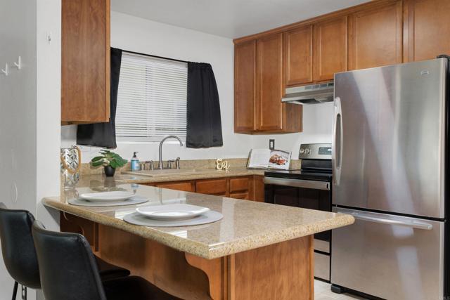 830 W Lincoln Avenue, Escondido CA: https://media.crmls.org/mediaz/0ab95ccf-d5c2-4787-8227-5bffb147b6d1.jpg