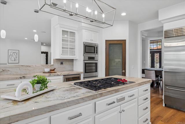 Detail Gallery Image 35 of 69 For 4939 Concannon Ct, San Diego,  CA 92130 - 6 Beds | 5 Baths