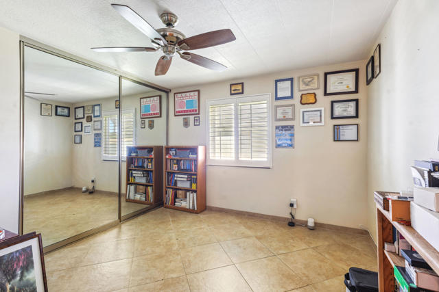 1128 Via Grande, Cathedral City CA: https://media.crmls.org/mediaz/0ababfe2-1d98-4070-893e-7e5672c0e385.jpg