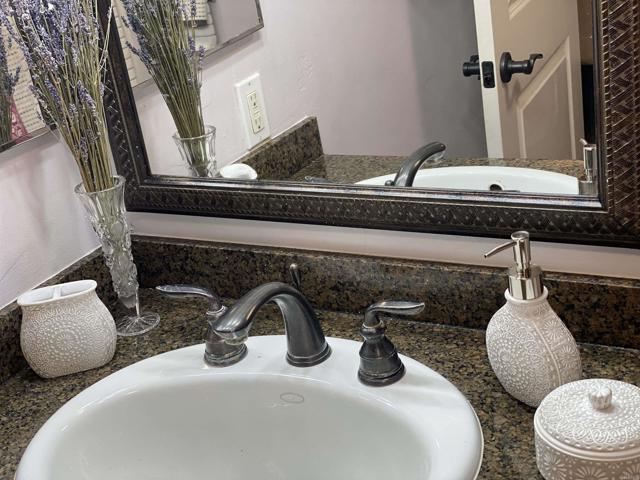 Detail Gallery Image 16 of 24 For 201 Sea Cliff Way, Oceanside,  CA 92056 - 2 Beds | 2 Baths